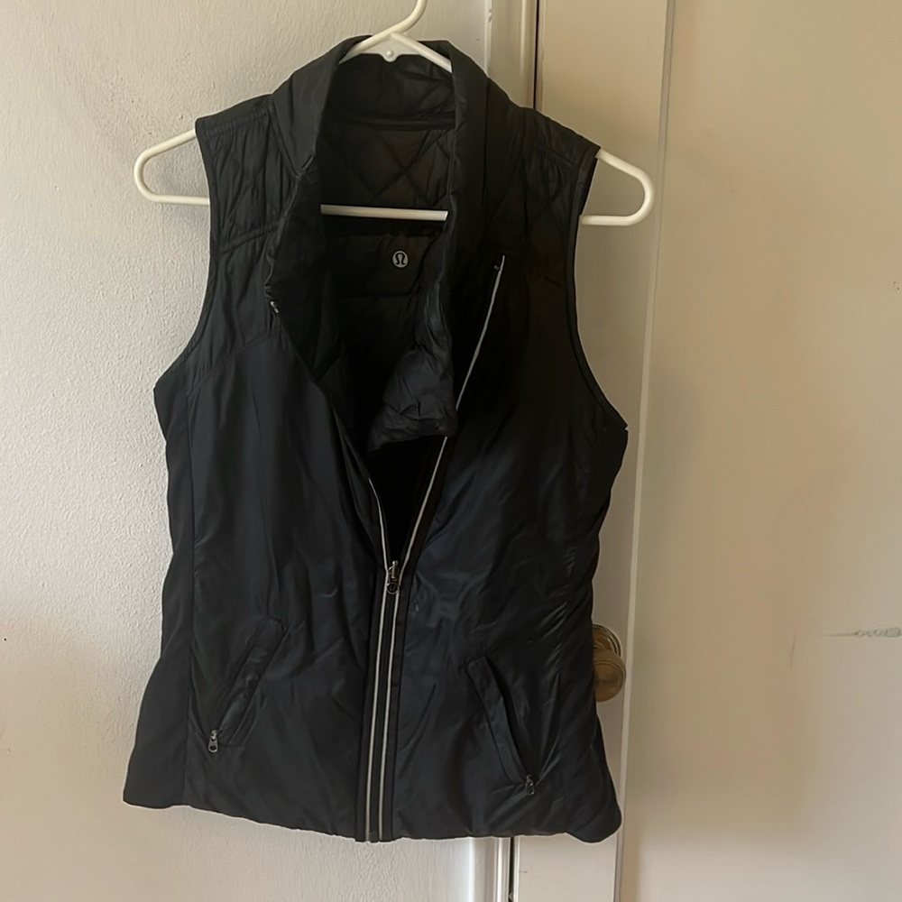 Lululemon reversible vest